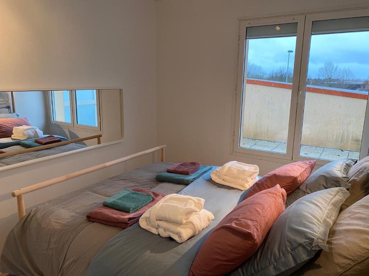 Appartement 2 Pieces De 44M² En Centre Ville 马尼·莱斯·阿莫 外观 照片