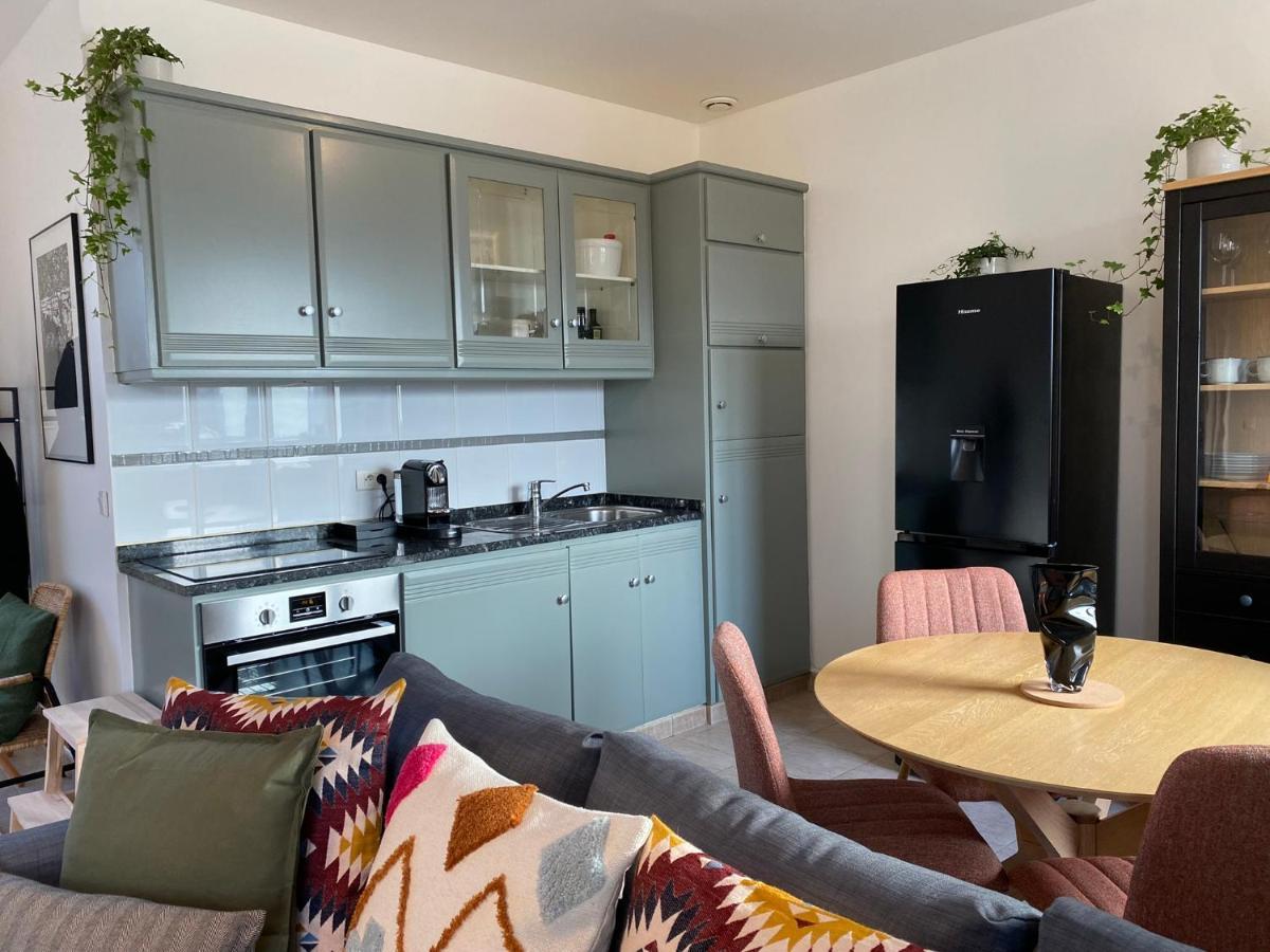 Appartement 2 Pieces De 44M² En Centre Ville 马尼·莱斯·阿莫 外观 照片
